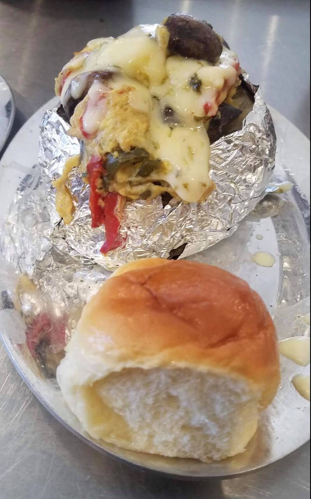 My Potato Factory | restaurant | 1521 Ralph David Abernathy Blvd SW, Atlanta, GA 30310, USA | 4043431946 OR +1 404-343-1946