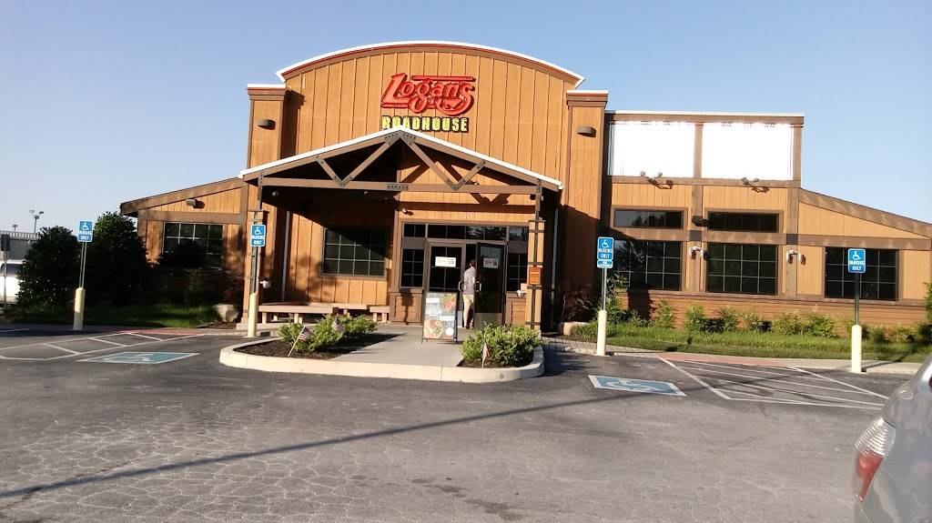 Logans Roadhouse | restaurant | 205 Relco Dr, Manchester, TN 37355, USA | 9317237796 OR +1 931-723-7796