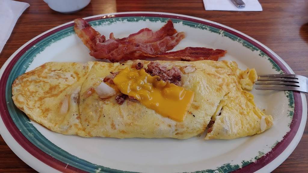 Via Main | restaurant | 132 Main St, Massena, NY 13662, USA | 3157640463 OR +1 315-764-0463