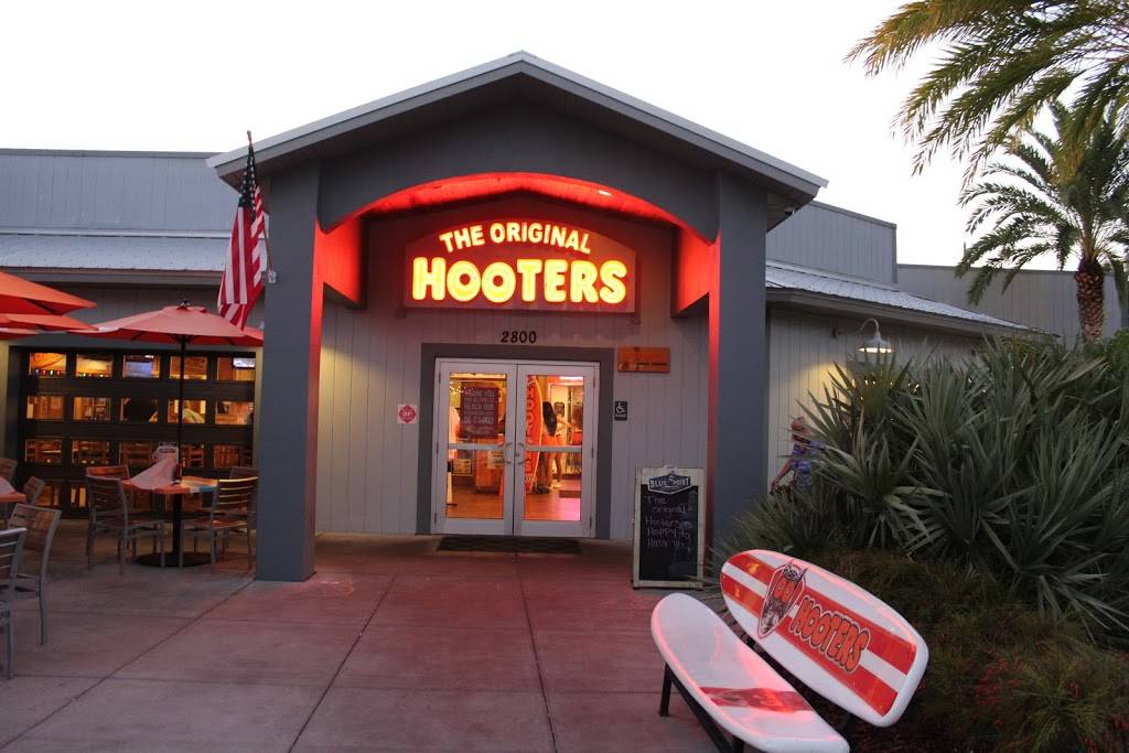 Hooters | restaurant | 2800 Gulf to Bay Blvd, Clearwater, FL 33759, USA | 7277974008 OR +1 727-797-4008