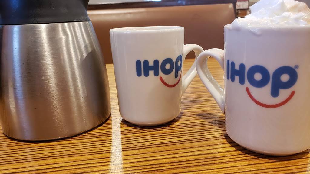 IHOP | restaurant | 5277 S State St, Murray, UT 84107, USA | 8012818900 OR +1 801-281-8900