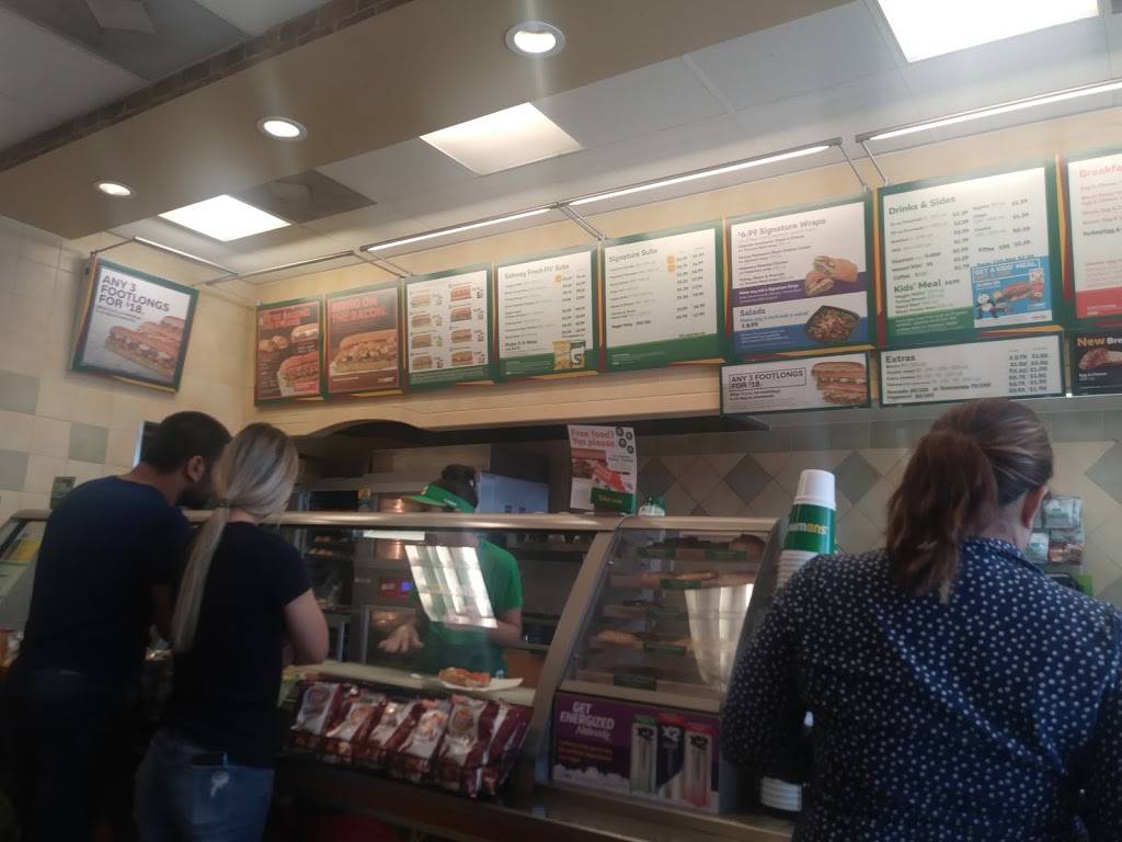 Subway Restaurants | restaurant | 15503 Devonshire St, Mission Hills, CA 91345, USA | 8189207165 OR +1 818-920-7165