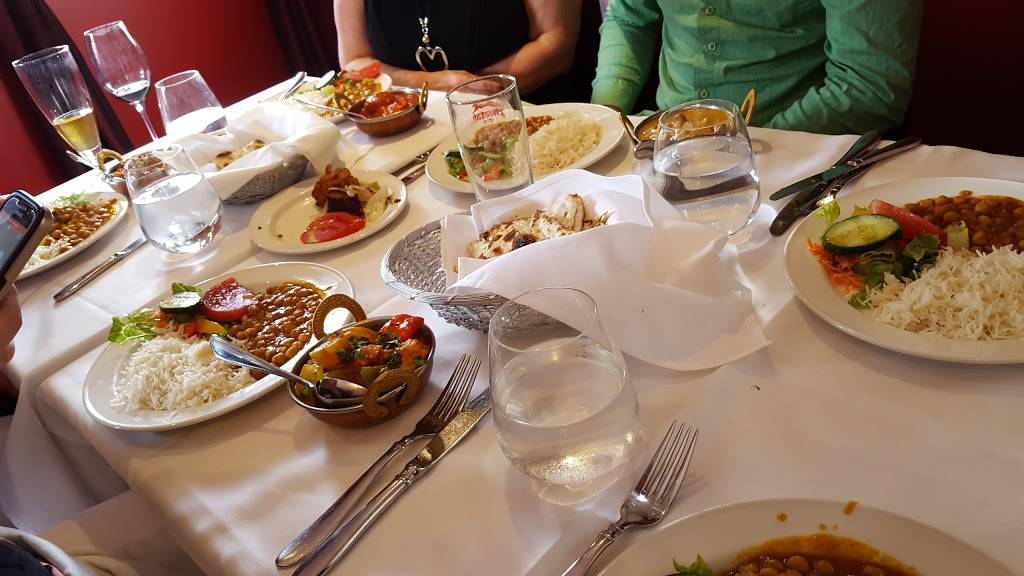 Raja Fine Indian Cuisine | restaurant | 10 George St W, Stratford, ON N5A 1A5, Canada | 5192713271 OR +1 519-271-3271