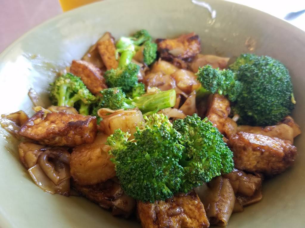 Thai Chili 2go | restaurant | 21202 S Ellsworth Loop #109, Queen Creek, AZ 85142, USA | 4805508041 OR +1 480-550-8041