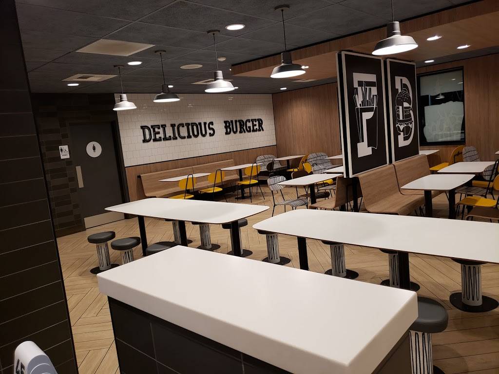 McDonalds | cafe | 3356 Coach Ln, Cameron Park, CA 95682, USA | 5306775944 OR +1 530-677-5944