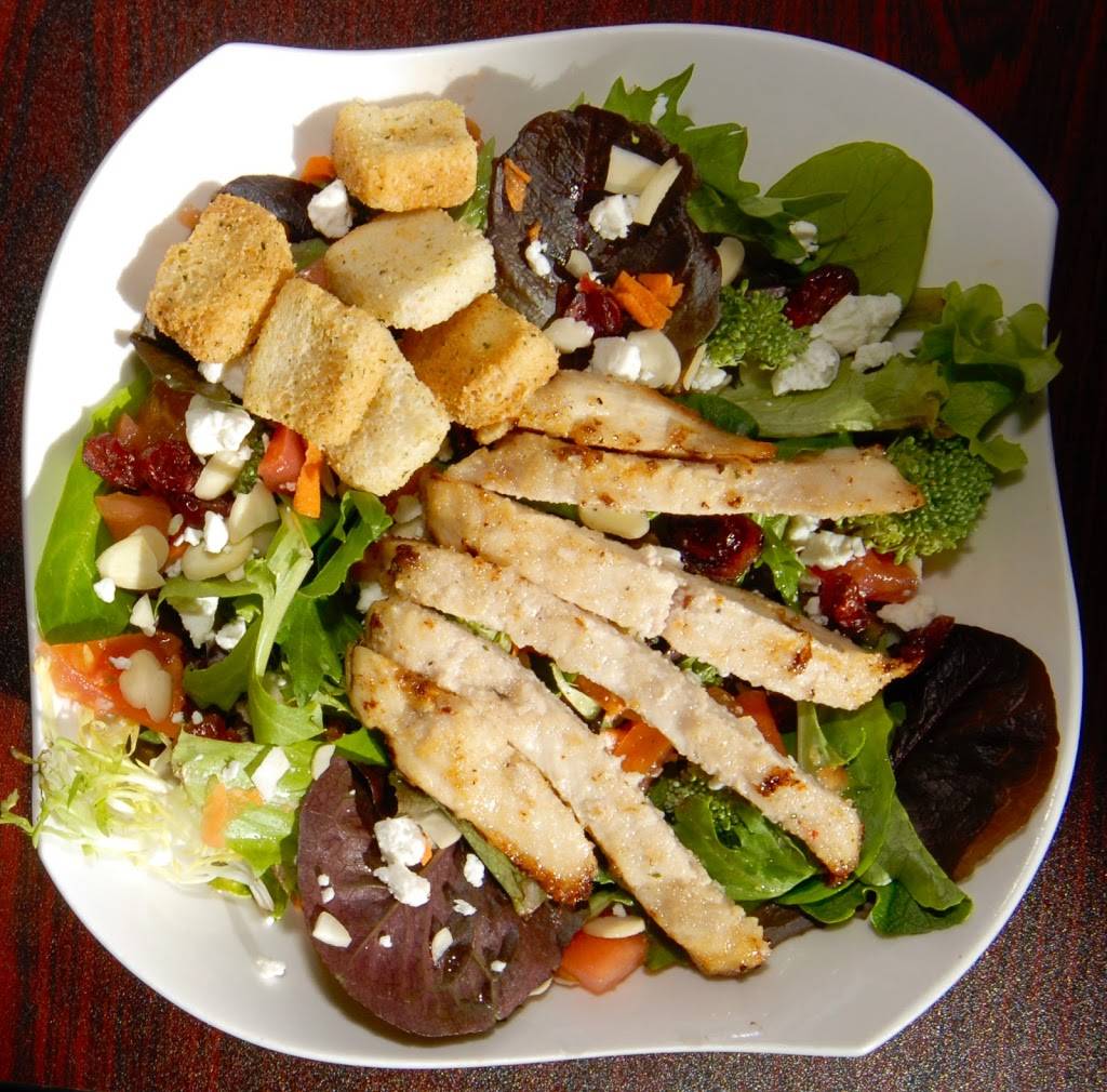 Captains Tavern - Restaurant - Craft Beer - Wine Bar - Sports Ba | restaurant | 1 W High St, Lawrenceburg, IN 47025, USA | 8125770432 OR +1 812-577-0432