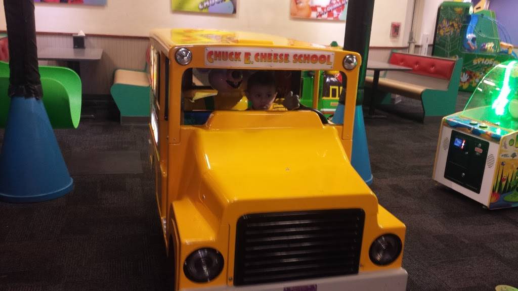 Chuck E. Cheese | restaurant | 3146 Sports Arena Blvd, San Diego, CA 92110, USA | 6195234324 OR +1 619-523-4324