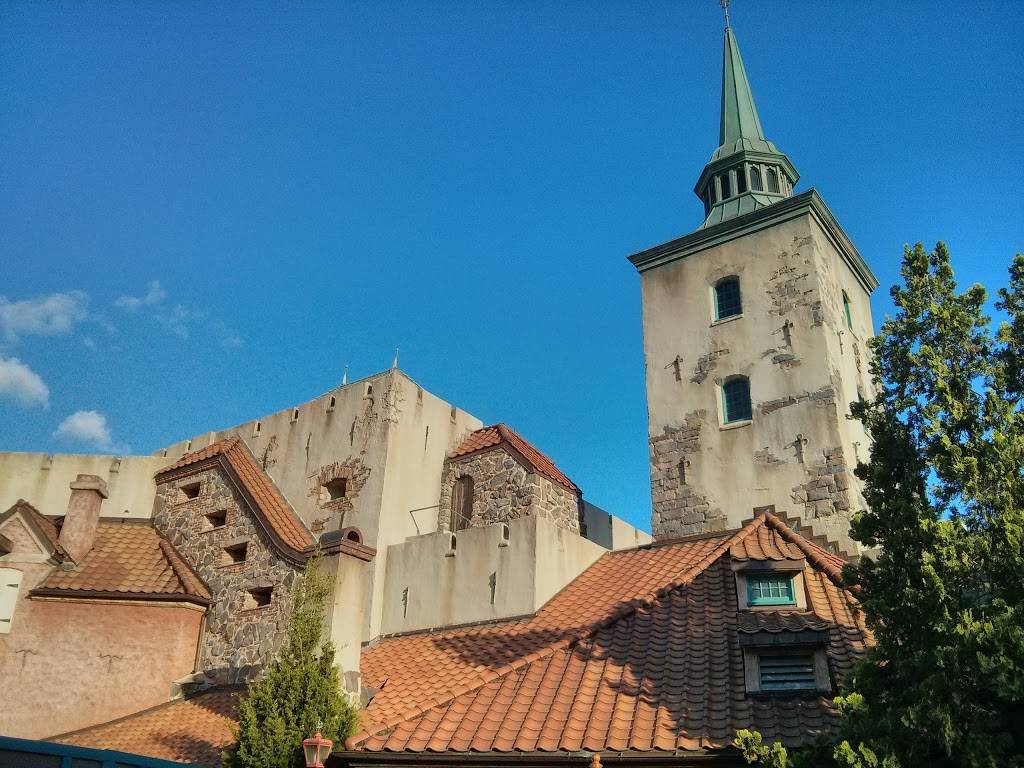 Kringla Bakeri Og Kafe | restaurant | 1510 North Avenue of the Stars, Orlando, FL 32830, USA | 4079393463 OR +1 407-939-3463