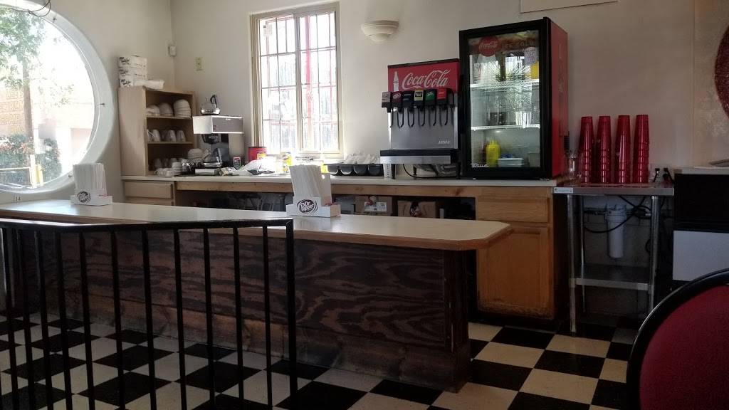 Red Ball Cafe | restaurant | 1303 4th St SW, Albuquerque, NM 87102, USA | 5055081363 OR +1 505-508-1363