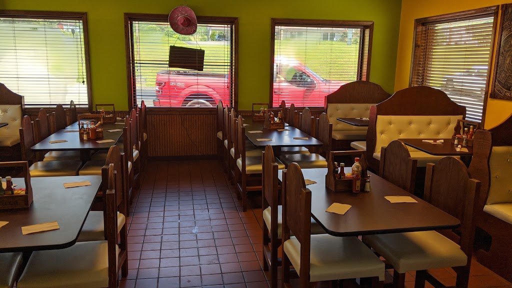 El Azteca Mexican Grill | restaurant | 1462 Main St, Sneedville, TN 37869, USA | 4239735066 OR +1 423-973-5066
