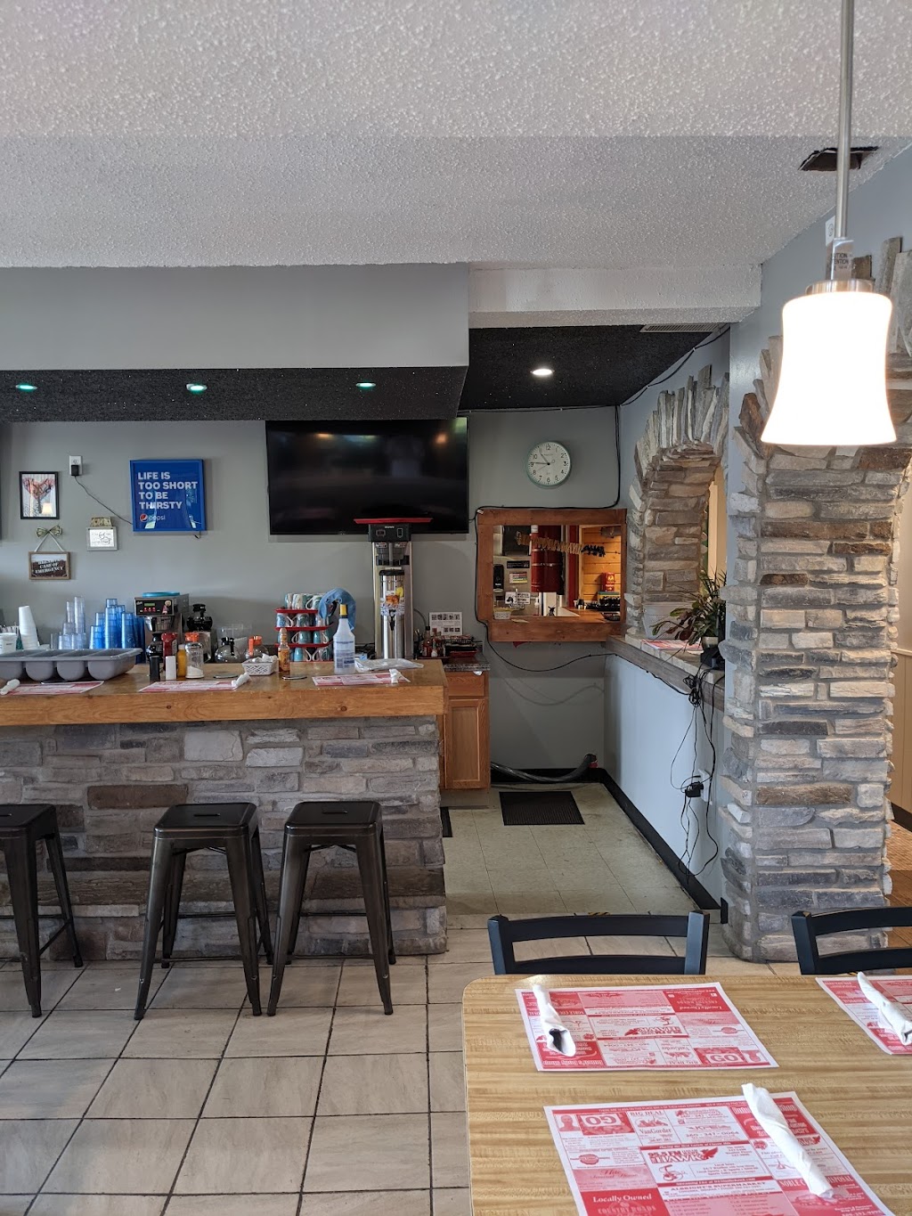 Sylvan Shores Diner | restaurant | 611 Kelly St Ext, Rome City, IN 46784, USA | 2603031469 OR +1 260-303-1469