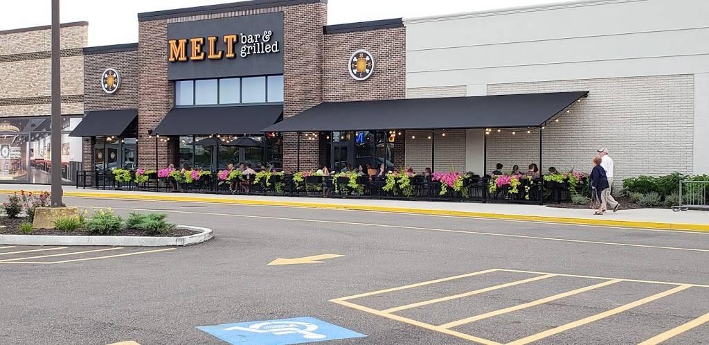 Melt Bar and Grilled | restaurant | 4199 Belden Village St NW, Canton, OH 44718, USA | 3304944604 OR +1 330-494-4604