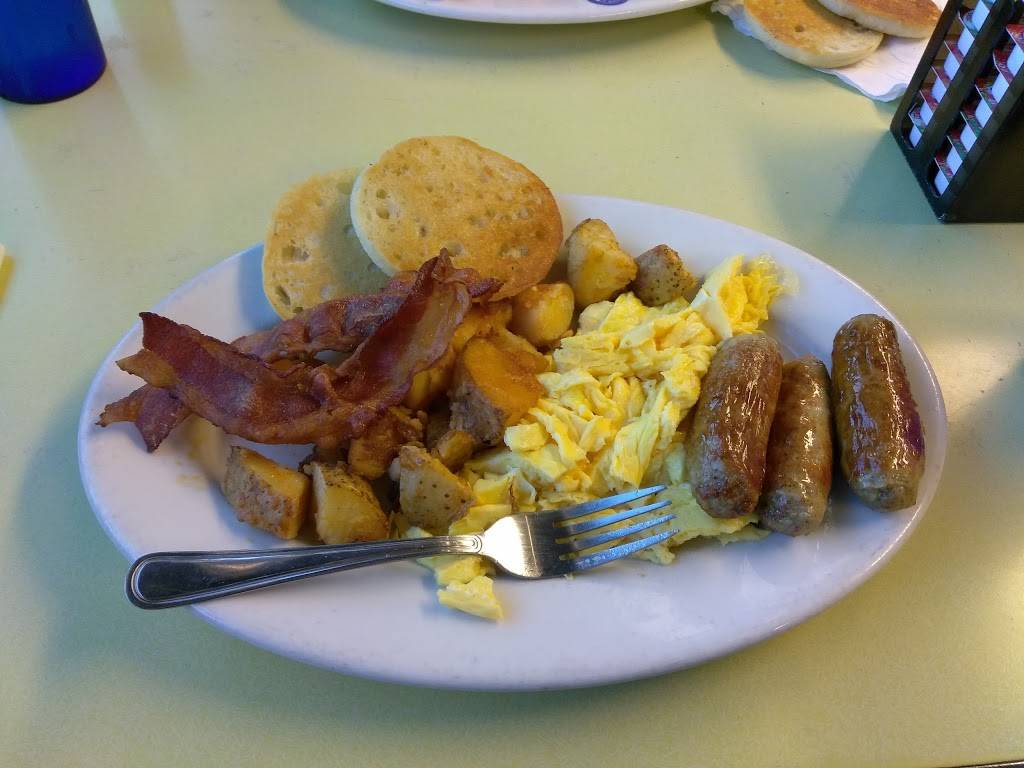 Mill Pond Diner | restaurant | 2571 Cranberry Hwy, Wareham, MA 02571, USA | 5082959688 OR +1 508-295-9688