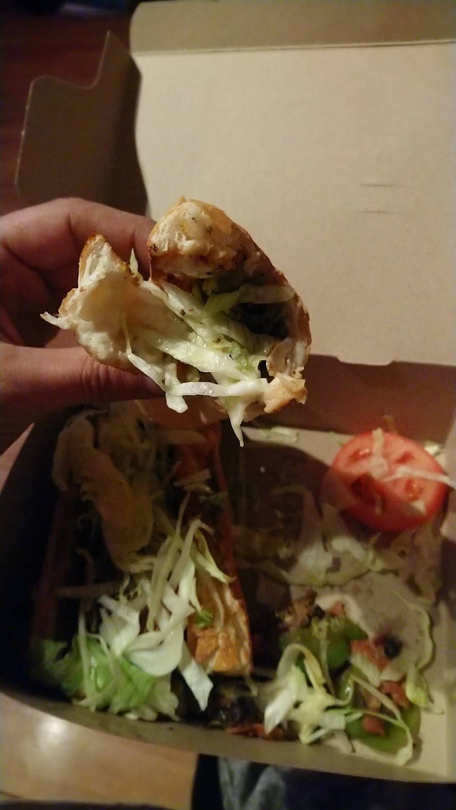 Pizza Chez Rose | restaurant | 16 Rue du Marché, Salaberry-de-Valleyfield, QC J6T 1P2, Canada | 4503774377 OR +1 450-377-4377