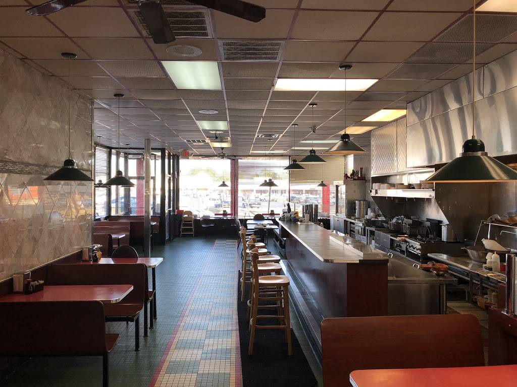 Lees Kitchen | restaurant | 819 S Park St, Carrollton, GA 30117, USA | 7708381819 OR +1 770-838-1819