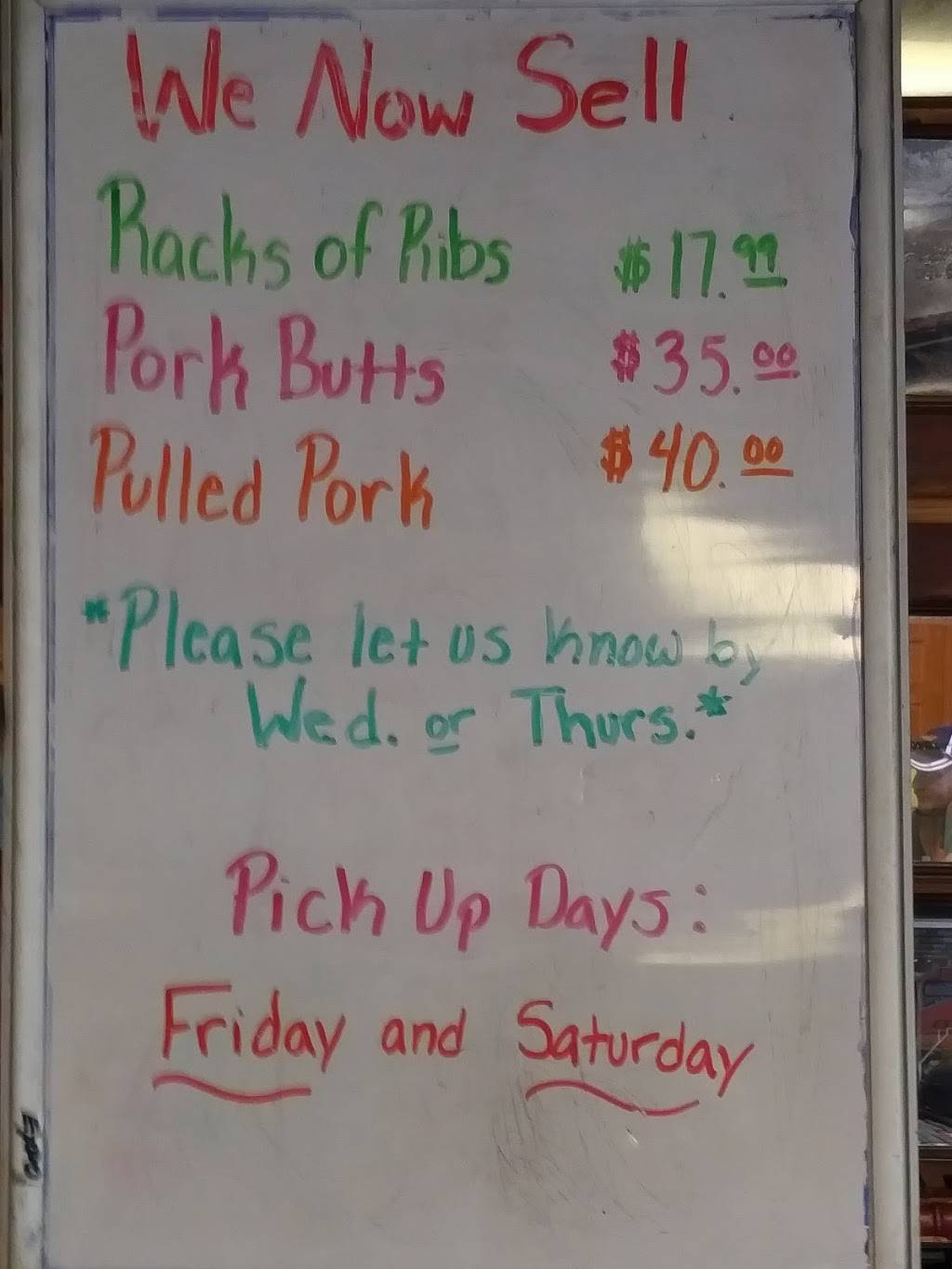 Whistle Stop | restaurant | 30 S College St, Byhalia, MS 38611, USA | 6628381000 OR +1 662-838-1000