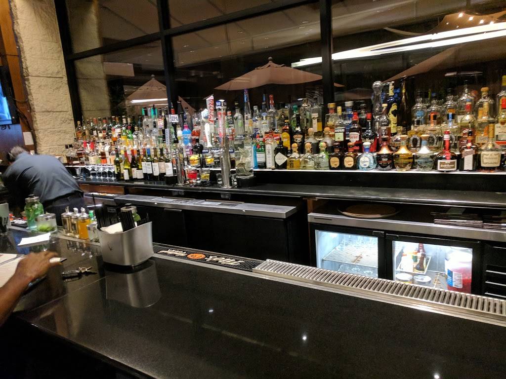 Elements Restaurant | restaurant | DoubleTree by Hilton Hotel Monrovia Pasadena Area, 924 W Huntington Dr, Monrovia, CA 91016, USA | 6263571900 OR +1 626-357-1900