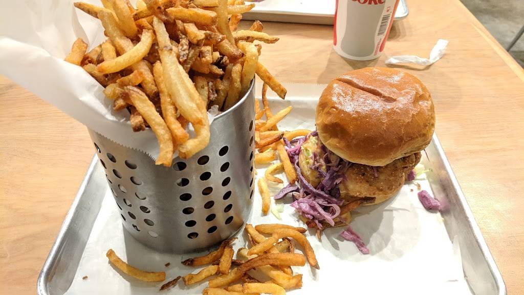 Buns Burgers | restaurant | 338 NY-212, Saugerties, NY 12477, USA | 8452505807 OR +1 845-250-5807