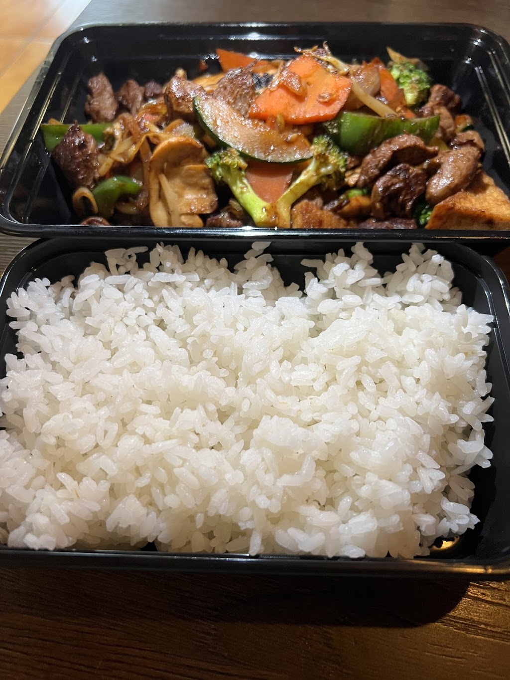 Sakura Hibachi & Bowl 麻辣烫 | restaurant | 10021 E Hampden Ave, Denver, CO 80231, USA | 3032847873 OR +1 303-284-7873