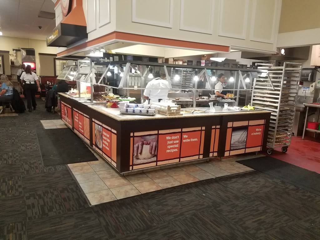 Golden Corral Buffet & Grill | meal takeaway | 381 Brookview Ln, Bolingbrook, IL 60440, USA | 6307711777 OR +1 630-771-1777