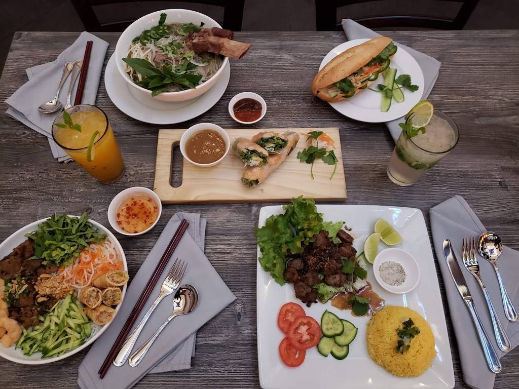 Beyond The Baguette | restaurant | 3751 S Harbor Blvd suite c, Santa Ana, CA 92704, USA | 7145492899 OR +1 714-549-2899