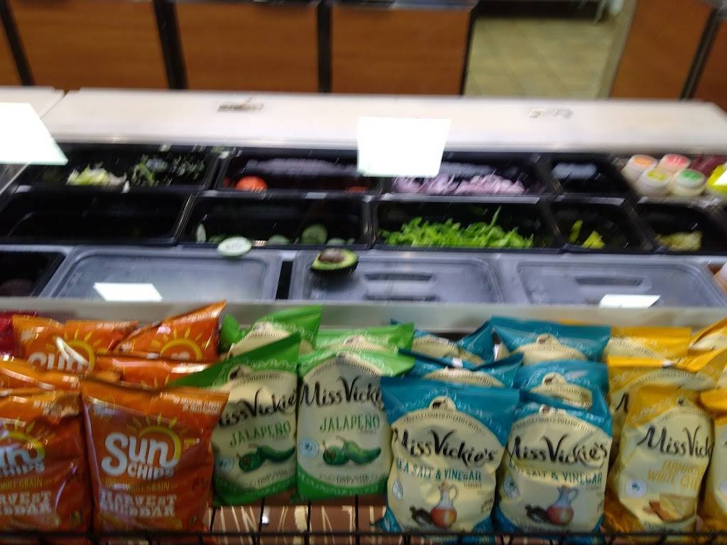 Subway | meal takeaway | 1880 Mendocino Ave Suite 1, Santa Rosa, CA 95401, USA | 7075777927 OR +1 707-577-7927