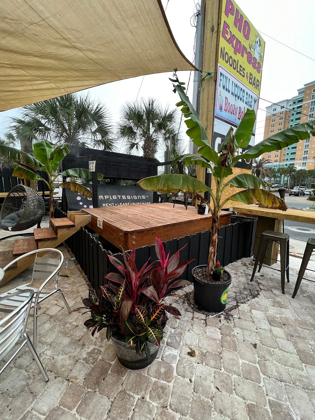 Pho Express Noodles & Bar | restaurant | 7510 Thomas Dr Ste K, Panama City Beach, FL 32408, USA | 8502388748 OR +1 850-238-8748