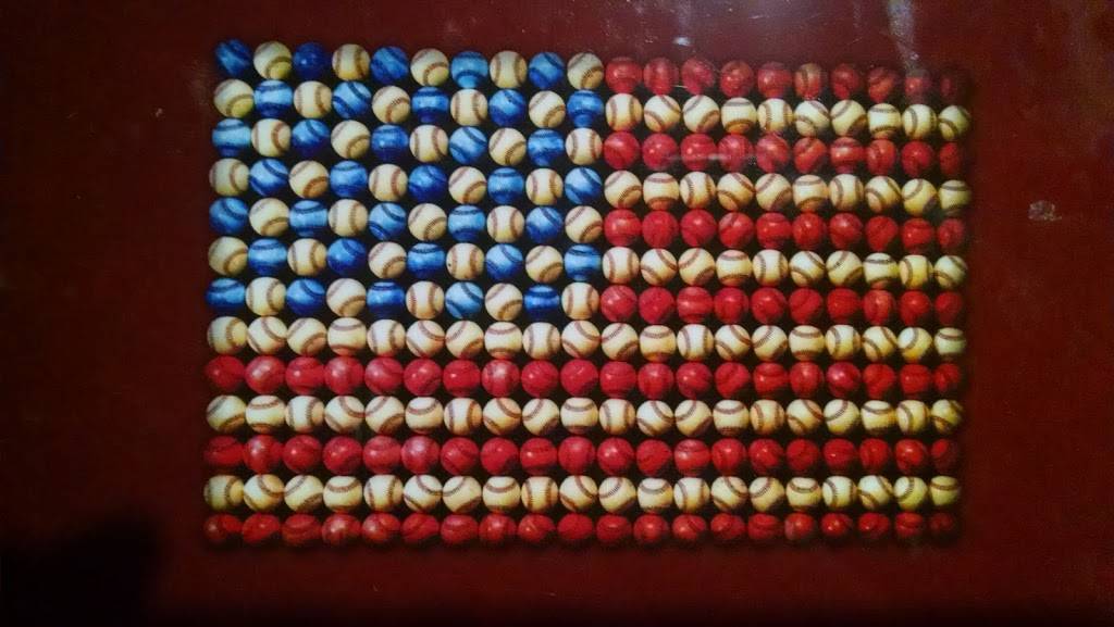 Red Robin Gourmet Burgers and Brews | restaurant | 4141 Miller Rd, Flint, MI 48507, USA | 8107338505 OR +1 810-733-8505