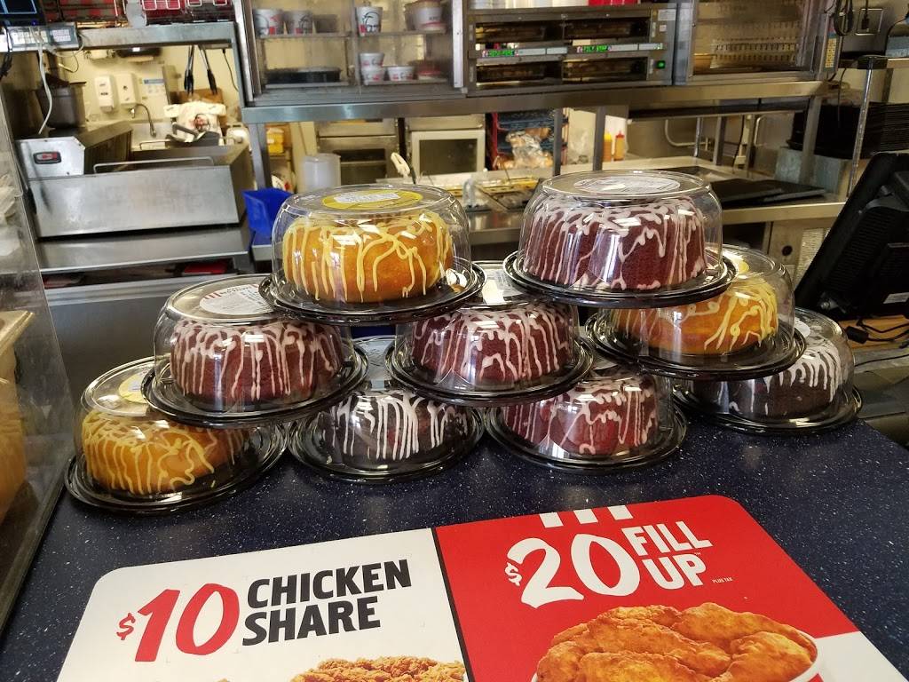 KFC | restaurant | 2096 S Colorado Blvd, Denver, CO 80222, USA | 3037568251 OR +1 303-756-8251