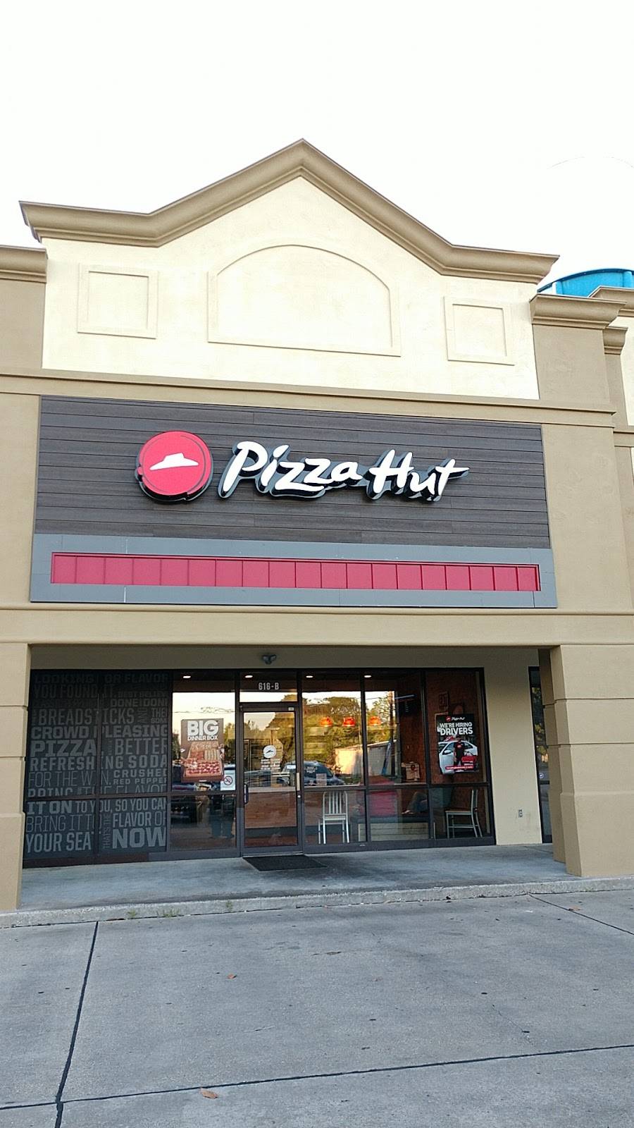 Pizza Hut | meal delivery | 616 S Lewis St Suite B, New Iberia, LA 70560, USA | 3373693757 OR +1 337-369-3757
