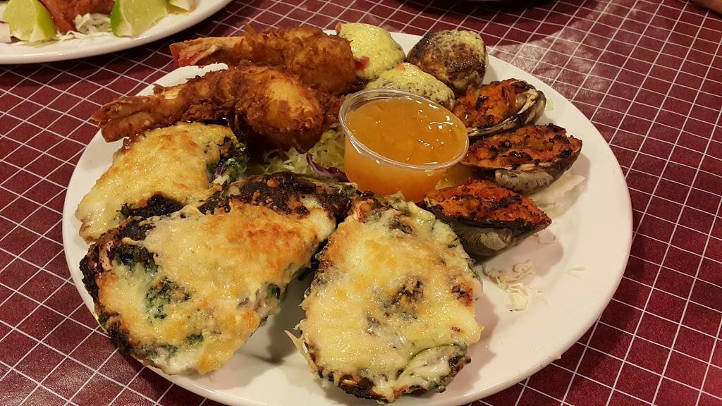 Shanghai Reds Bar & Grill | restaurant | 235 S Indian Canyon Dr, Palm Springs, CA 92262, USA | 7603229293 OR +1 760-322-9293