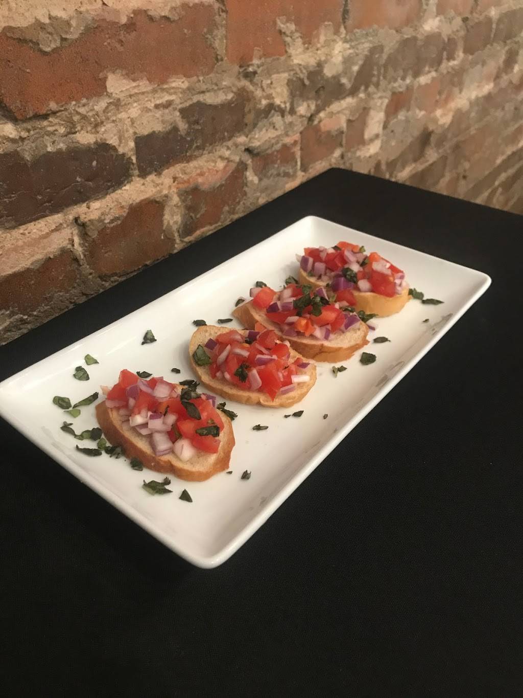 Al Dente Italian Trattoria | restaurant | 910 Houston St #110, Fort Worth, TX 76102, USA | 8178828108 OR +1 817-882-8108