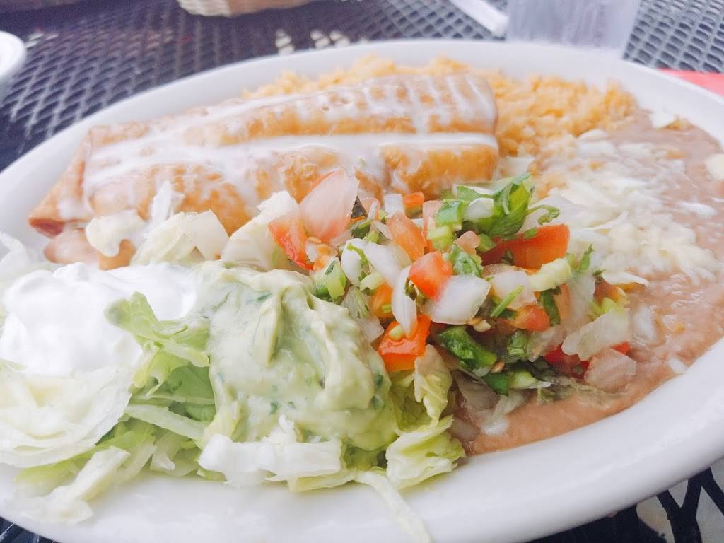 Los Pilares Mexican Restaurant | restaurant | 4791 Navy Rd, Millington, TN 38053, USA | 9018720878 OR +1 901-872-0878