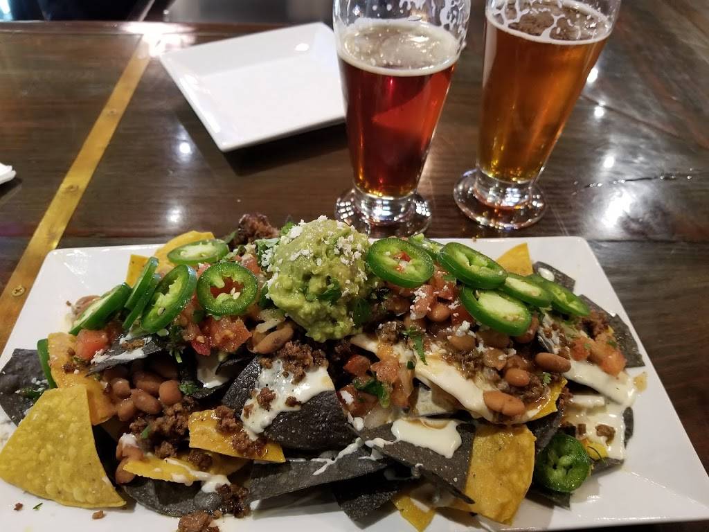 Backstreet Grill | restaurant | 1919 Old Town Rd NW #6, Albuquerque, NM 87104, USA | 5058425434 OR +1 505-842-5434