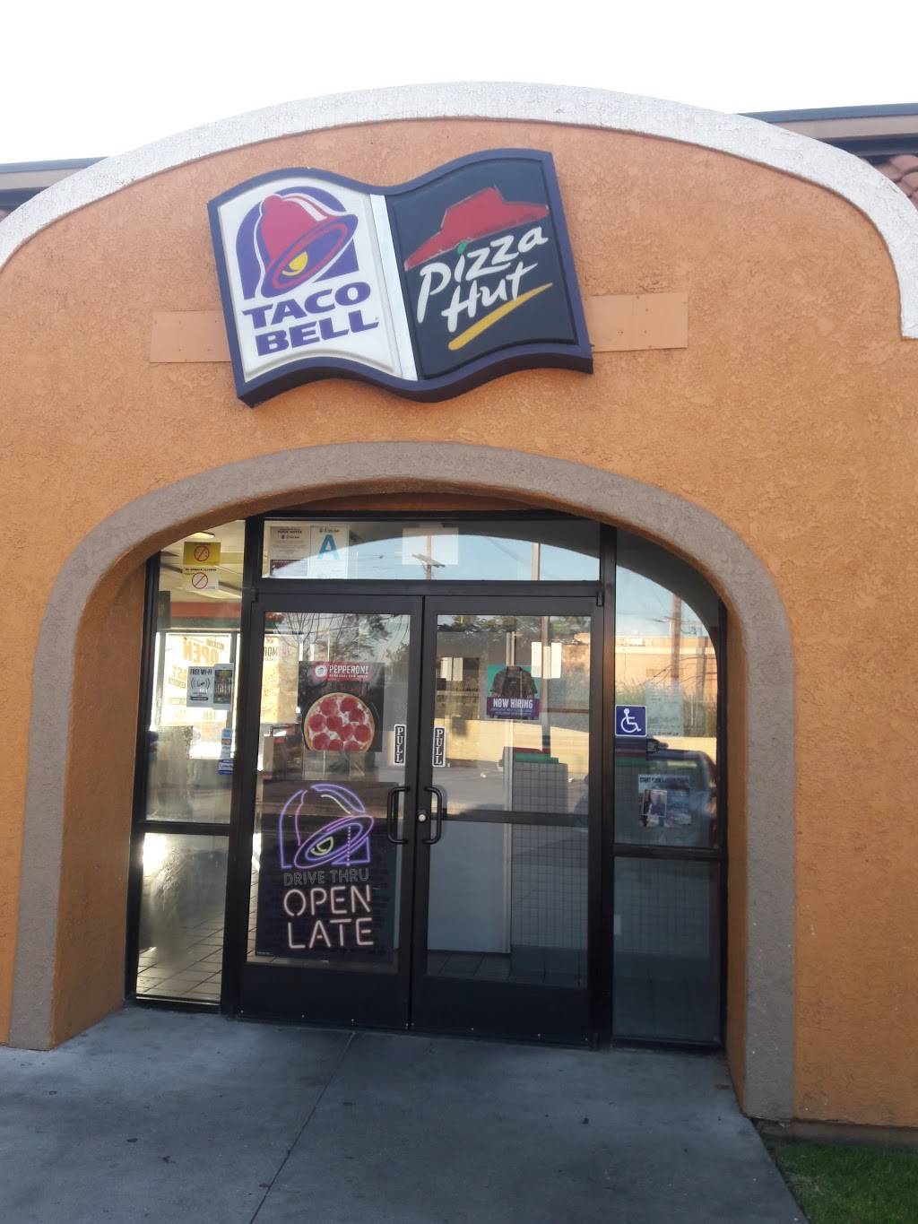 Taco Bell | meal takeaway | 6000 Crenshaw Blvd, Los Angeles, CA 90043, USA | 3237585900 OR +1 323-758-5900