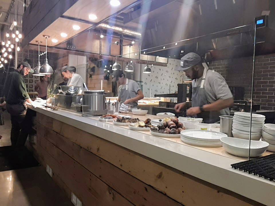 Mama Bird | restaurant | 2145 NW Raleigh St, Portland, OR 97210, USA | 5033842064 OR +1 503-384-2064