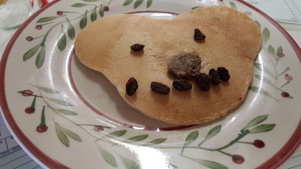 Hiway Inn | restaurant | 600 W St John St, Girard, KS 66743, USA | 6207248449 OR +1 620-724-8449