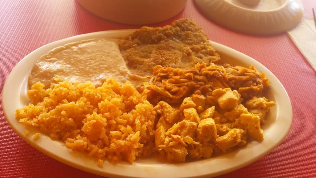 Tacos varios Emanuel | restaurant | Real de Chiluca, Real de San Francisco, Francisco Villa 2da Secc, 22236 Tijuana, B.C., Mexico | 016645431497 OR +52 664 543 1497