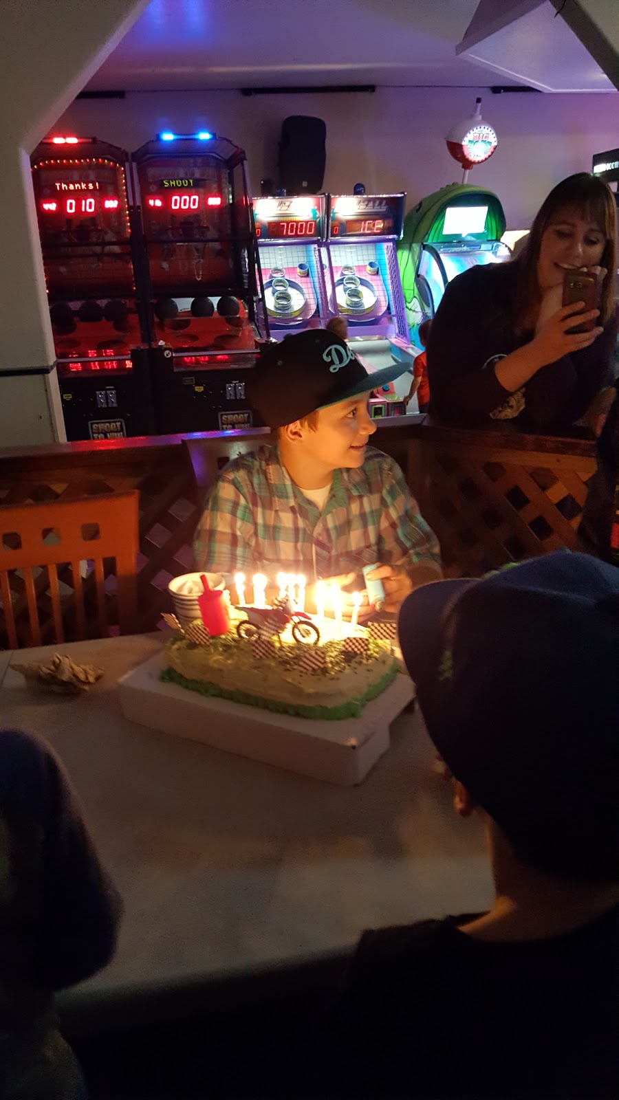 Slam Dunk Pizza | meal delivery | 720 N State St, Ukiah, CA 95482, USA | 7074631000 OR +1 707-463-1000