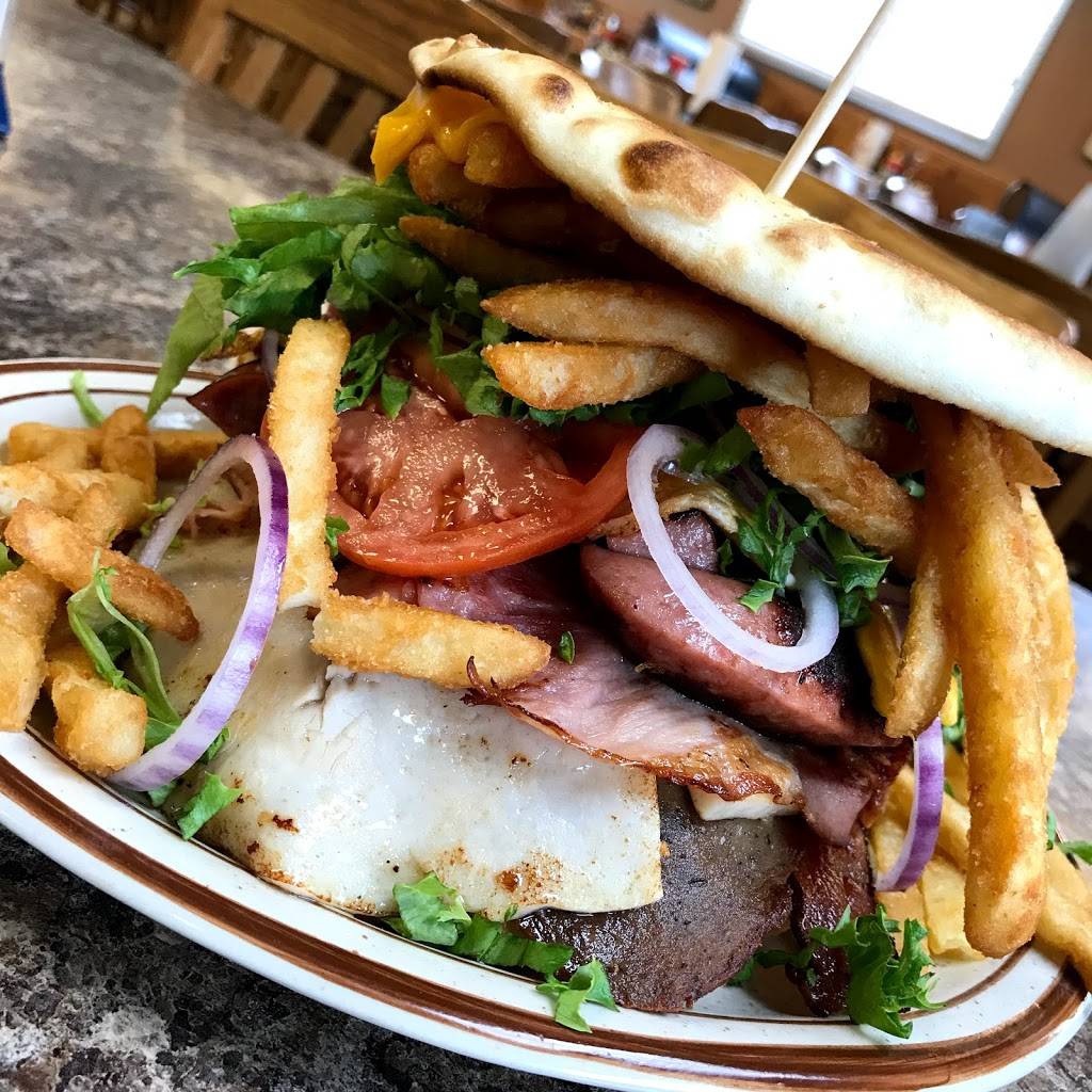 Delish Cafe | restaurant | 2144 N 25th St, Terre Haute, IN 47804, USA | 8122353500 OR +1 812-235-3500