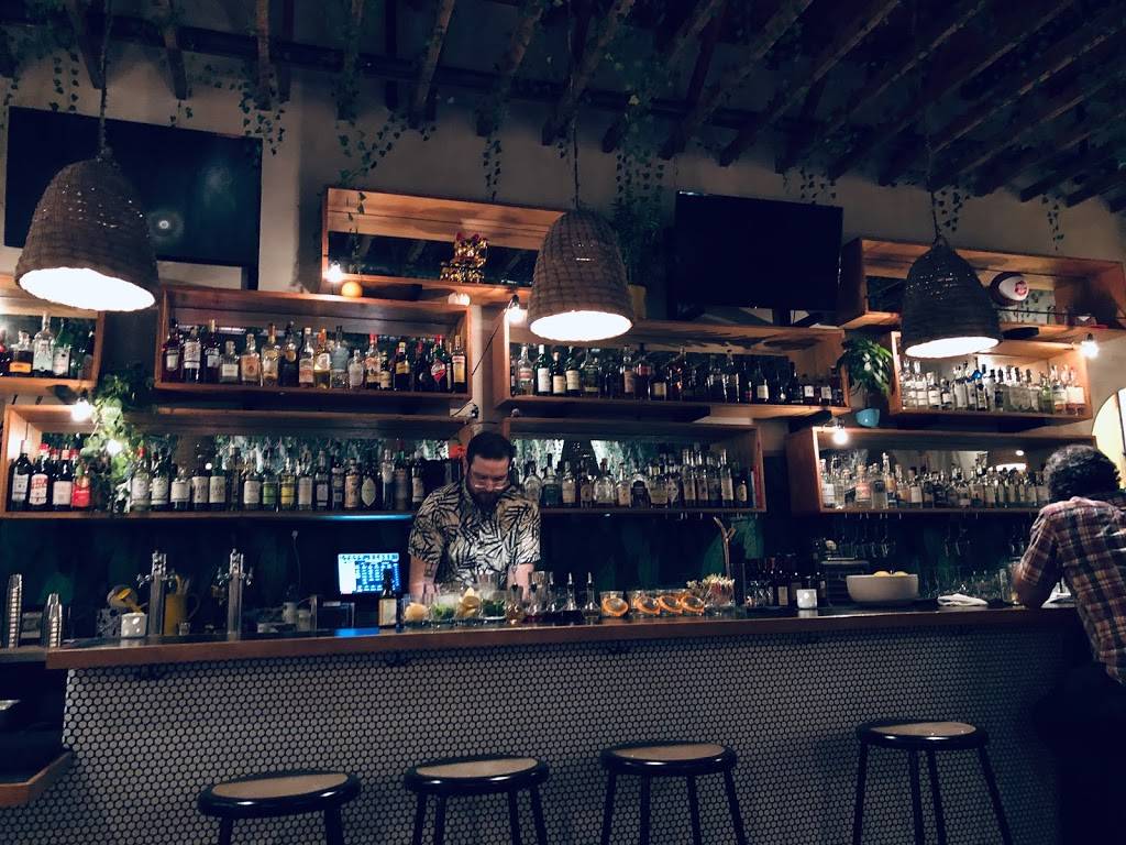 Maam Sir | restaurant | 4330 Sunset Blvd, Los Angeles, CA 90029, USA | 3237418371 OR +1 323-741-8371