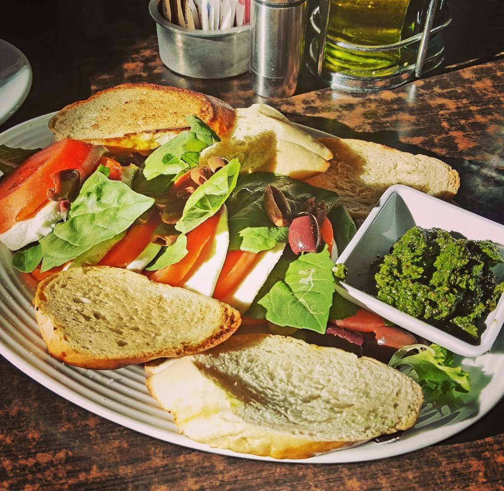 Street Cafe By Aroma | cafe | 18047 Ventura Blvd, Encino, CA 91316, USA | 8187570477 OR +1 818-757-0477