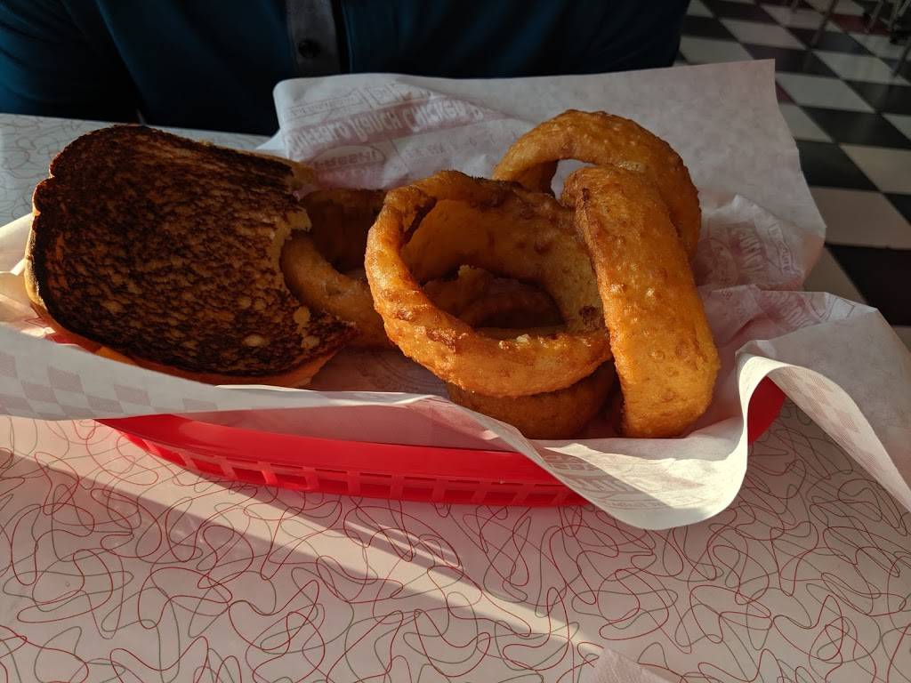 Spangles | restaurant | 2005 W Central Ave, El Dorado, KS 67042, USA | 3163213227 OR +1 316-321-3227