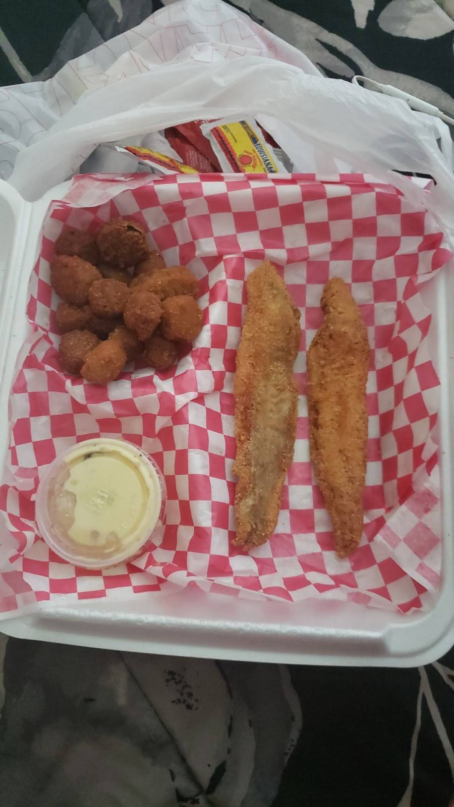 Best Wings of Memphis | meal takeaway | 2390 Summer Ave # 102, Memphis, TN 38112, USA | 9014587711 OR +1 901-458-7711