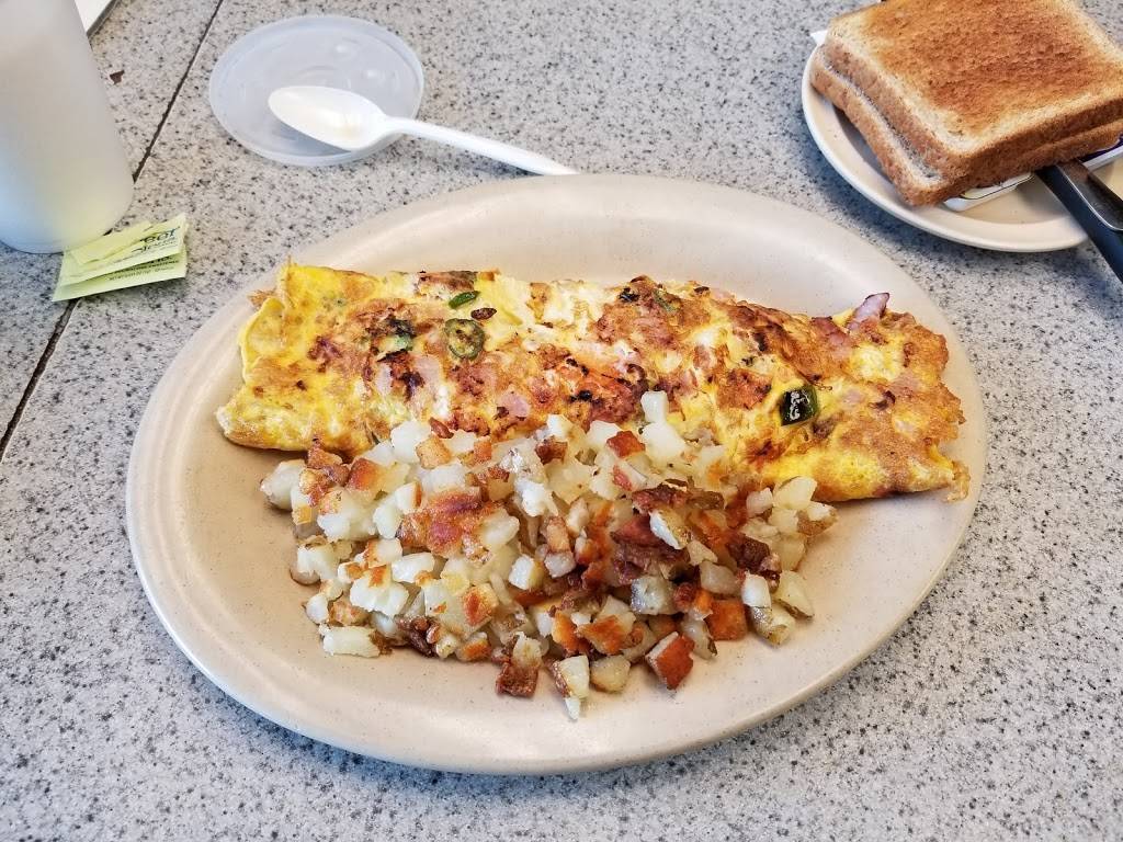 Reyes Grill | restaurant | 3903 S Kedzie Ave, Chicago, IL 60632, USA | 7735234633 OR +1 773-523-4633