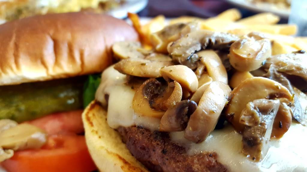 Carols Garden Restaurant | restaurant | 515 S Schmale Rd, Carol Stream, IL 60188, USA | 6302600303 OR +1 630-260-0303