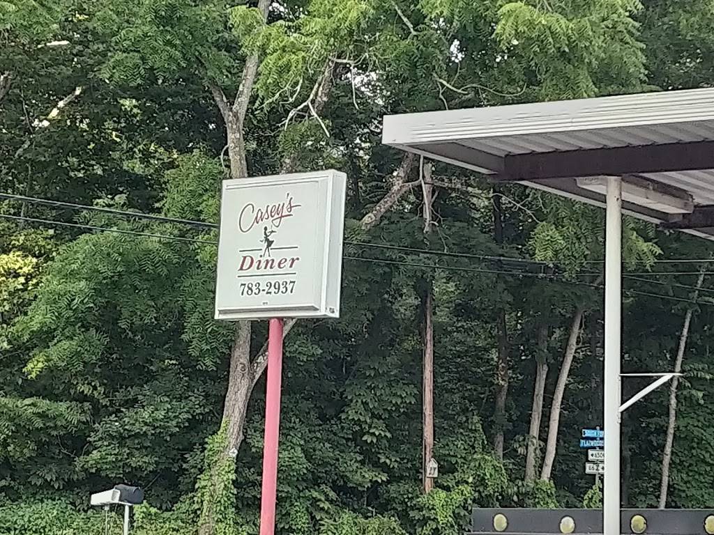 Caseys Diner | restaurant | 988 S Fork Rd, Marion, VA 24354, USA | 2767832937 OR +1 276-783-2937