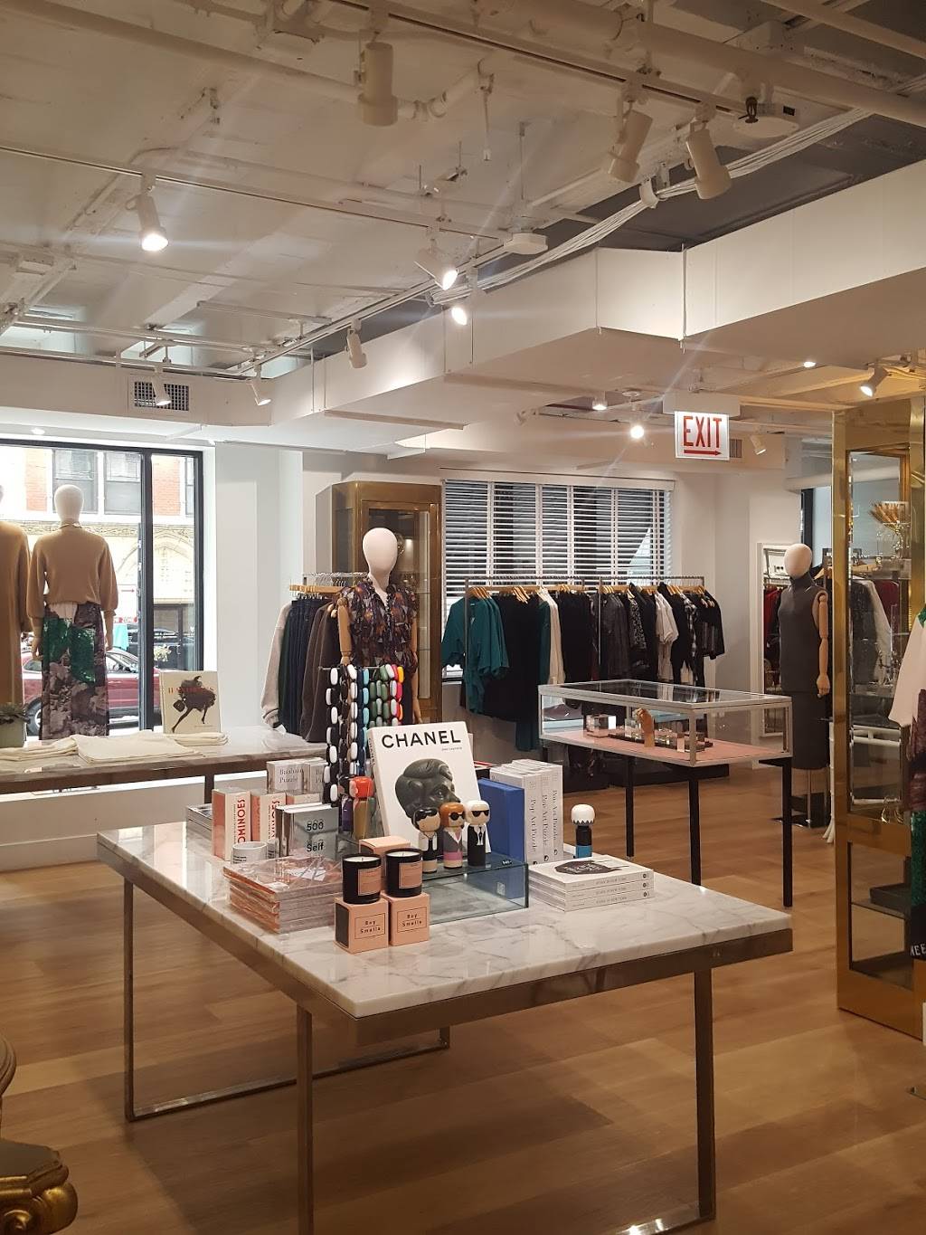 SPACE 519 | restaurant | 200 E Chestnut St, Chicago, IL 60611, USA | 3127511519 OR +1 312-751-1519