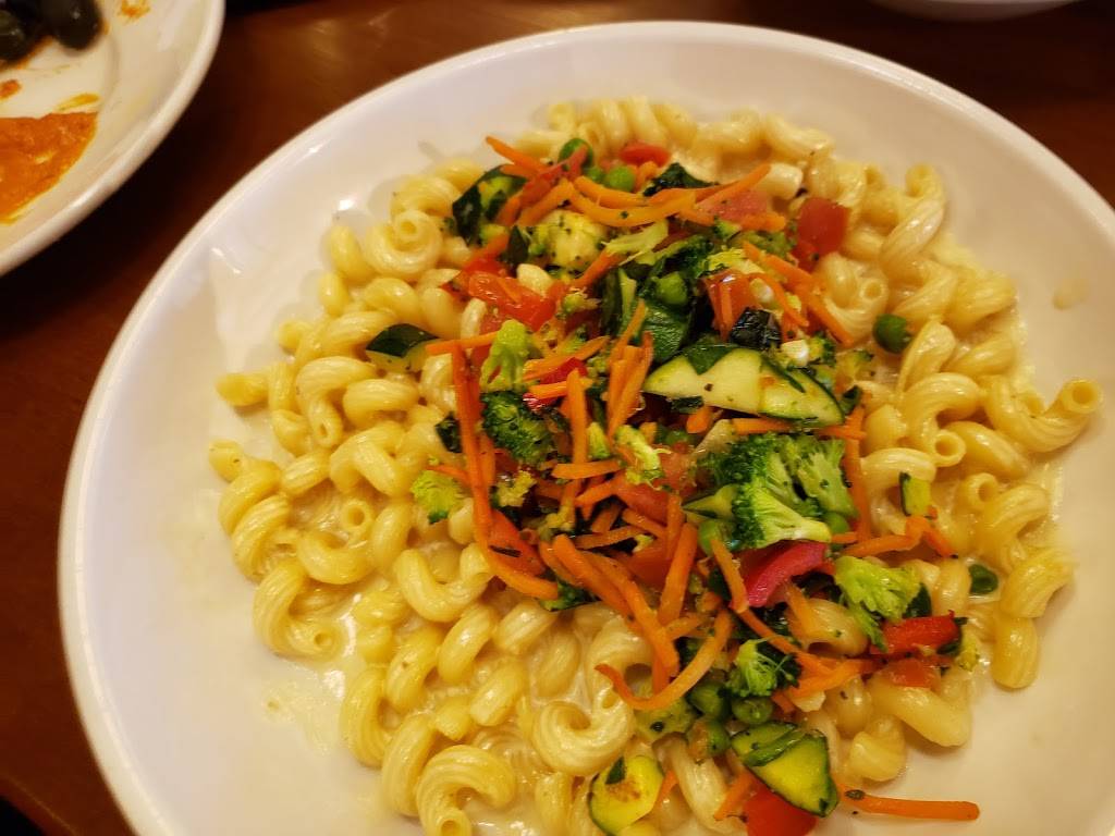 Olive Garden Italian Restaurant | meal takeaway | 7815 N Academy Blvd, Colorado Springs, CO 80920, USA | 7192606677 OR +1 719-260-6677