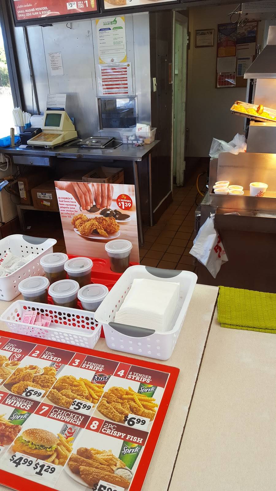 Churchs Chicken | restaurant | 1041 S Market St, Brenham, TX 77833, USA | 9798362712 OR +1 979-836-2712